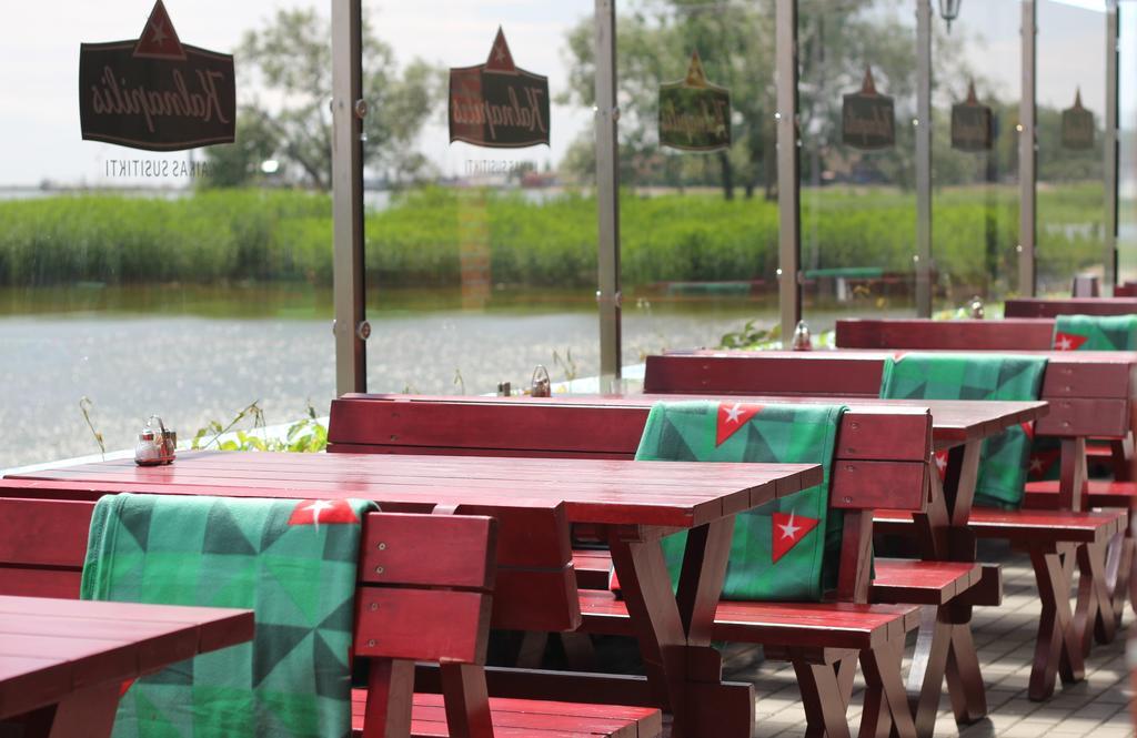 Nidos Banga Hotel Exterior photo